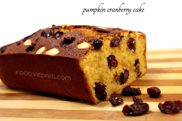 pumpkin-cranberry-cake