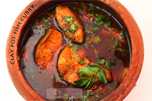 Clay pot Fish curry with coconut milk – Foodvedam